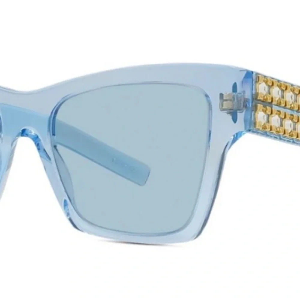 Pre-Order! Excluded Givenchy Sunglasses, New 315 - Picture 14 of 15